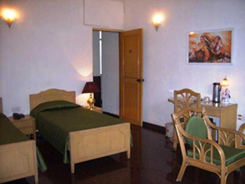 The Cottage Mumbai Eksteriør bilde