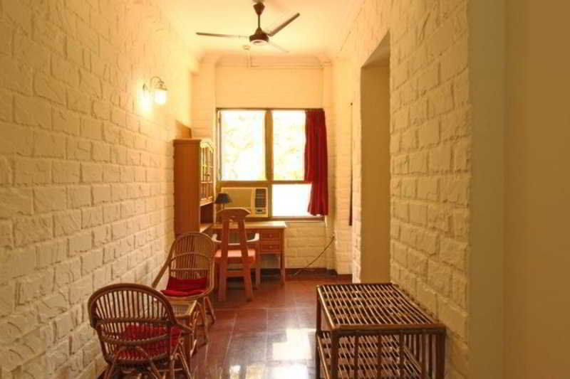 The Cottage Mumbai Eksteriør bilde